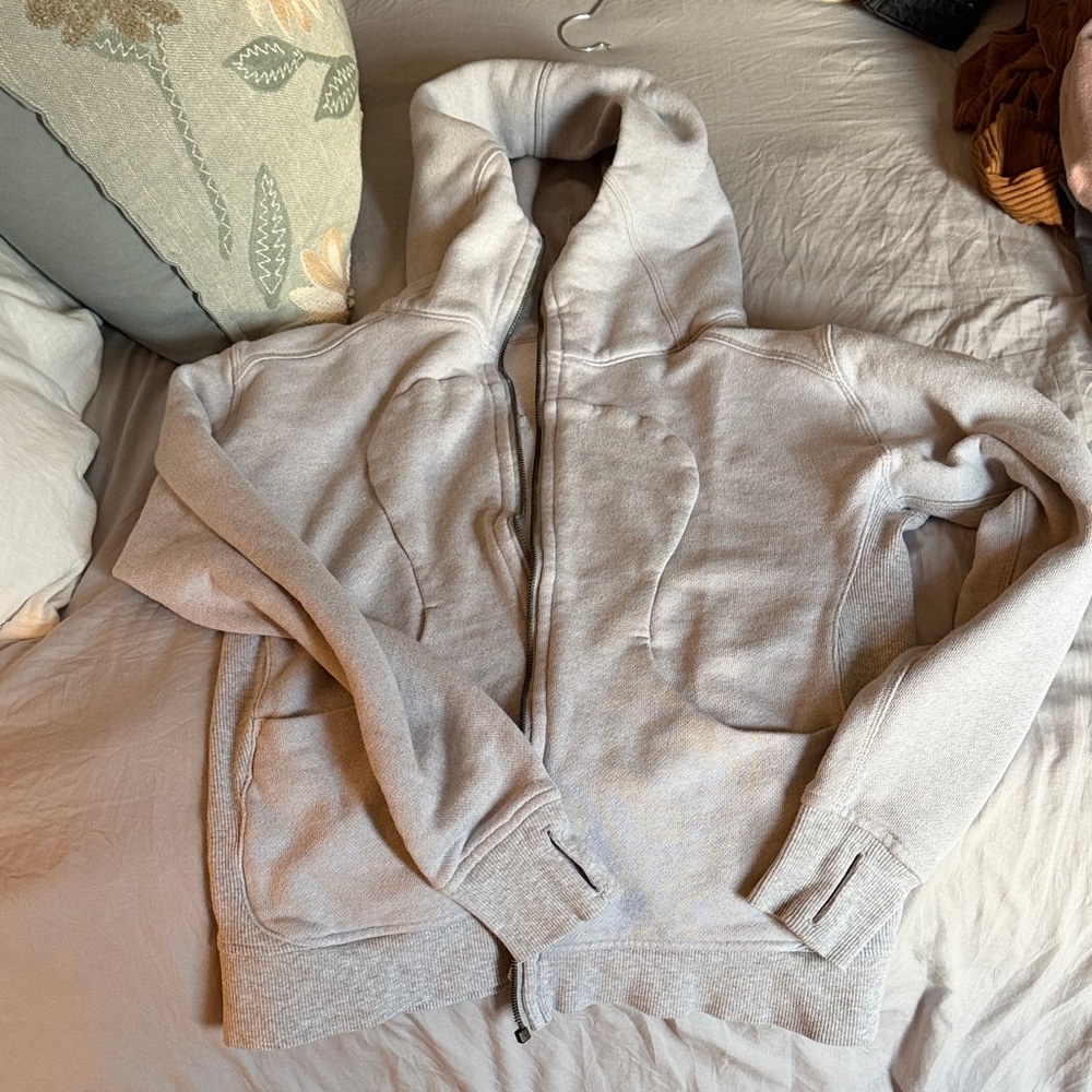 lululemon Zip-Up Hooded Sweater in Light Gray